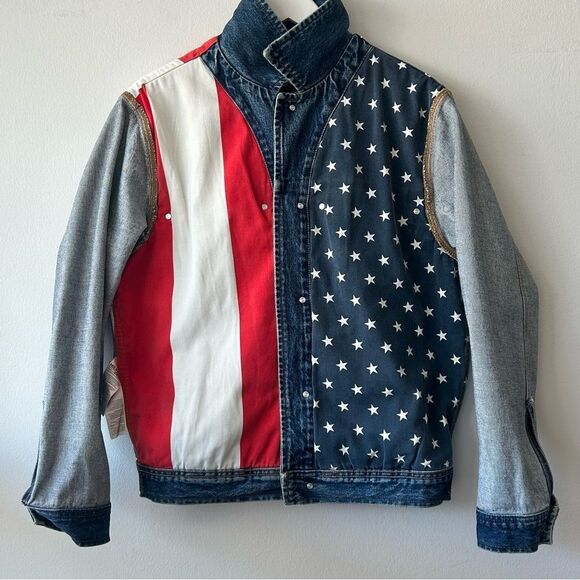 Vintage Tommy Hilfiger Blue Denim Jacket with Red and White Logo - Picture 13 of 16